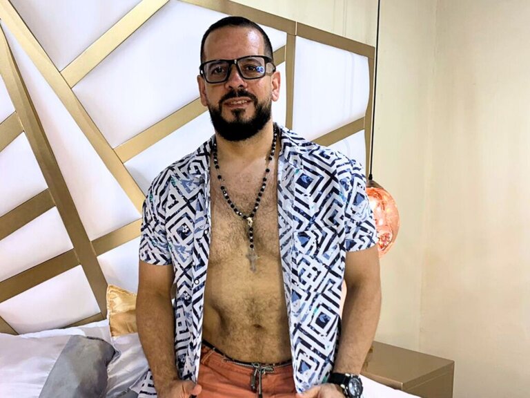 View ChristoferSnake Naked Private