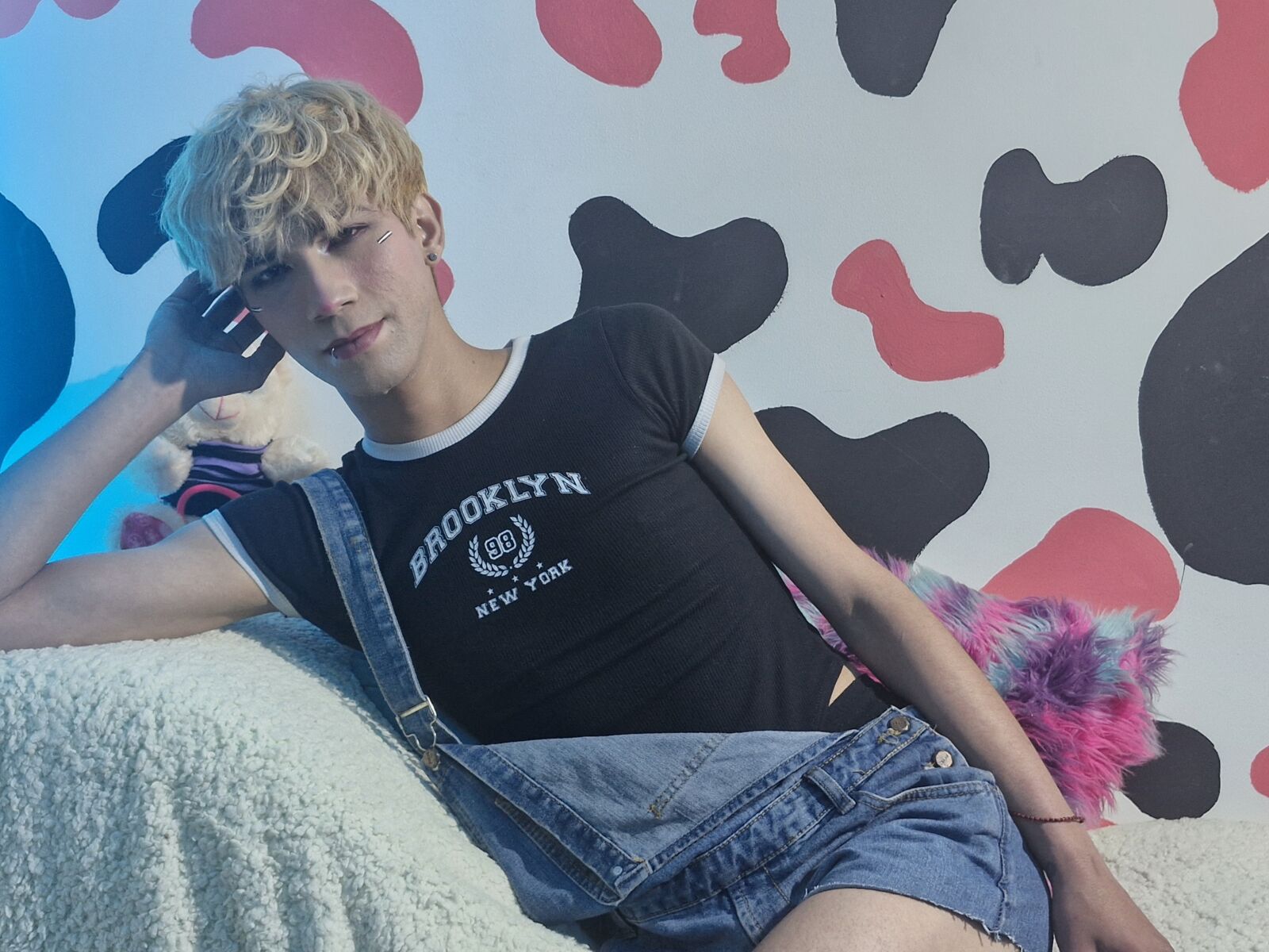 View CooperRoss Naked Private