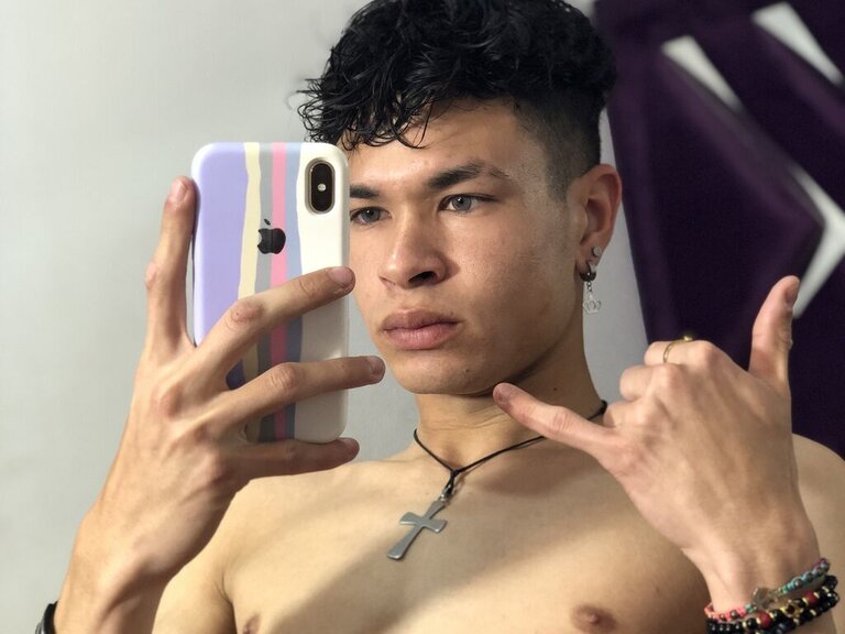 View ElliotCisneros Naked Private