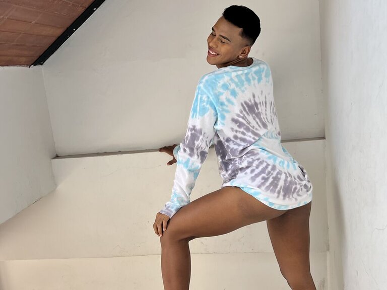 View EvanMichael Naked Private