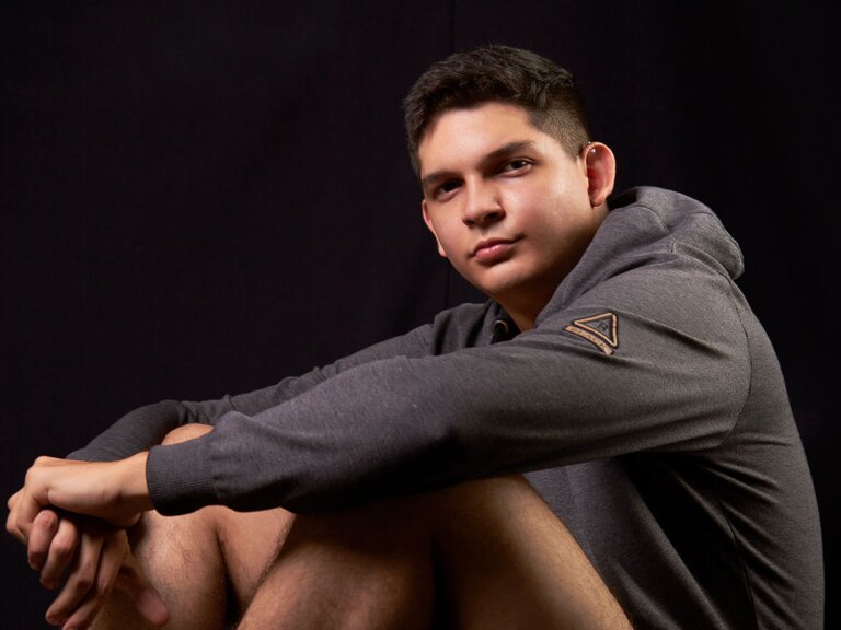 View LucasVelez Naked Private