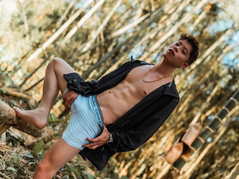 View MarcusCollin Naked Private