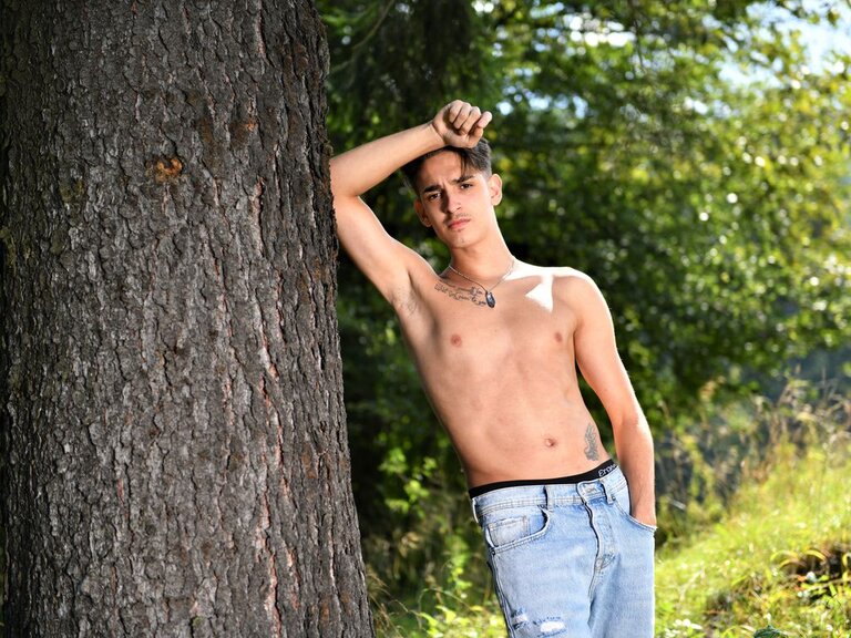 View PeterSnow Naked Private