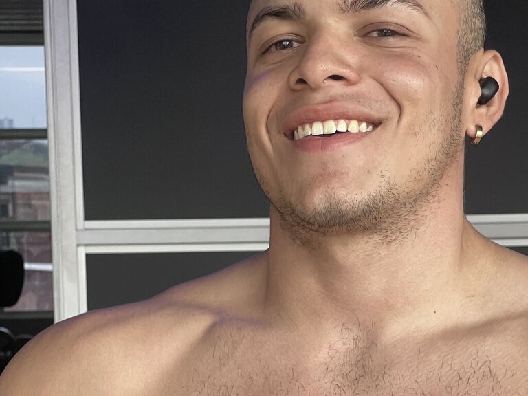 View StevenStonee Naked Private