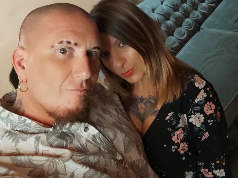 View GiuliaAndLorenzo Naked Private