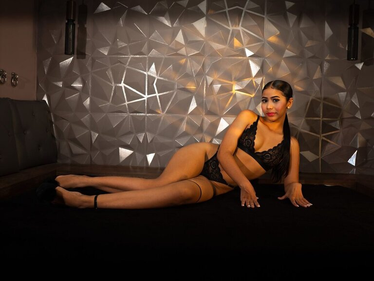 View LilyRosse Naked Private