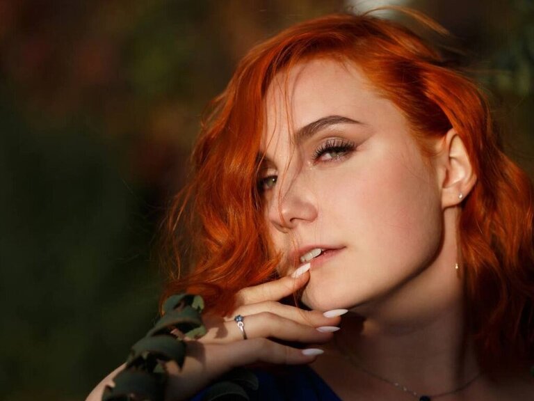 View AlvertaGrimshaw Naked Private