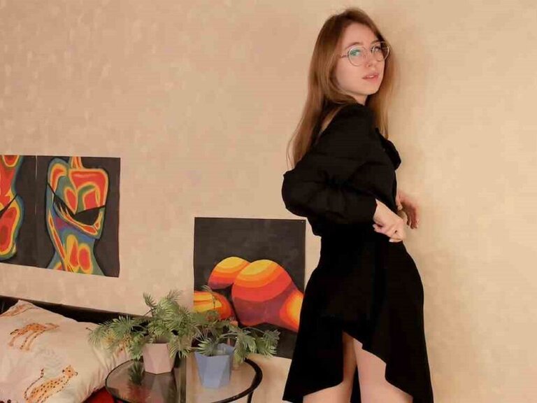 View CorinnaDistefano Naked Private