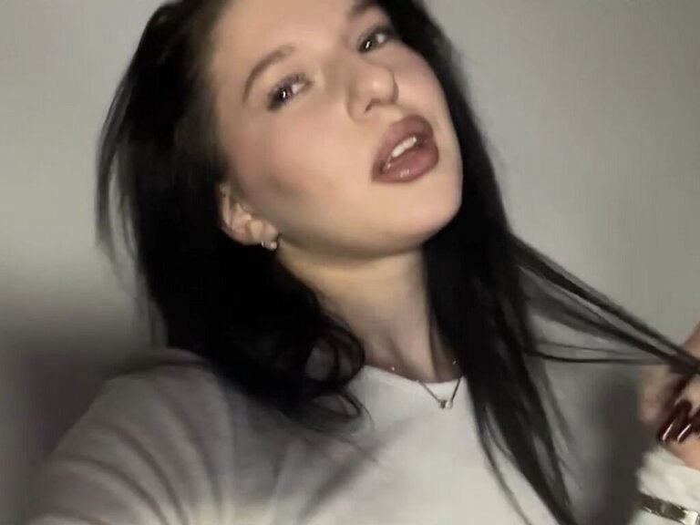 View GaleGilner Naked Private