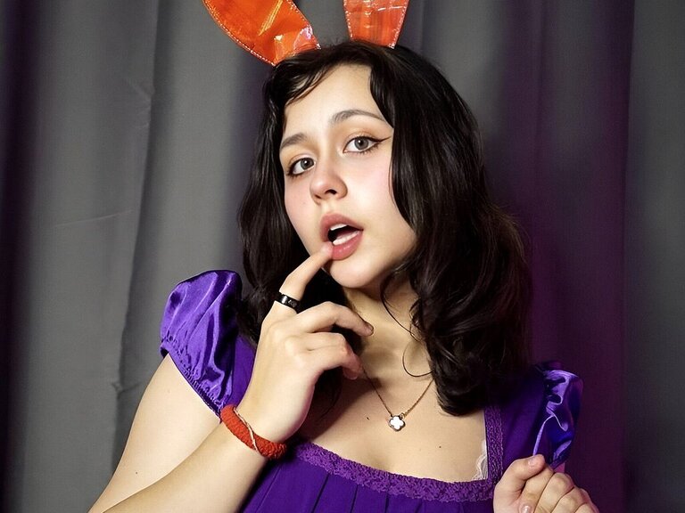 View JudithRise Naked Private