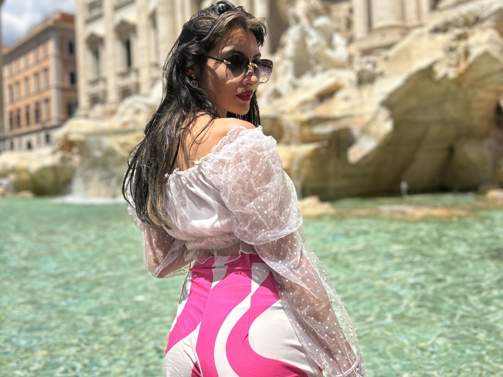 View JulieFala Naked Private