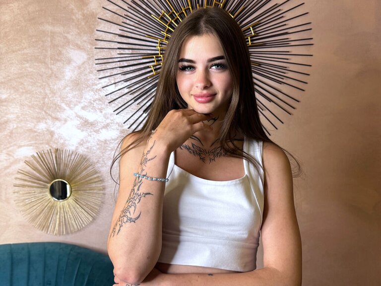 View KatrinaBowen Naked Private