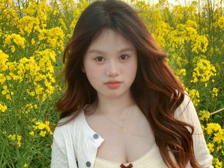 View TinaBlackburn Naked Private