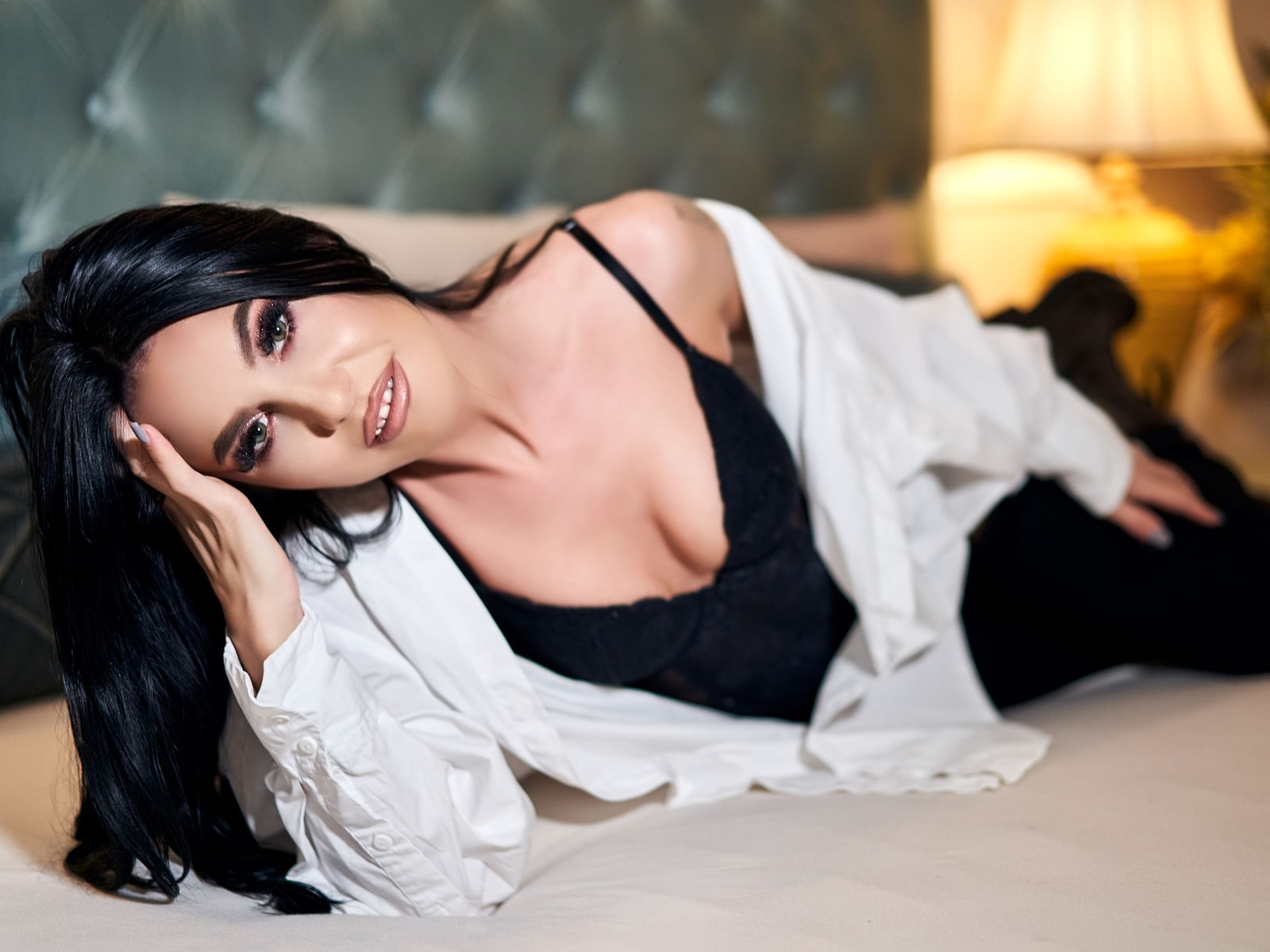 View VanessaJewel Naked Private