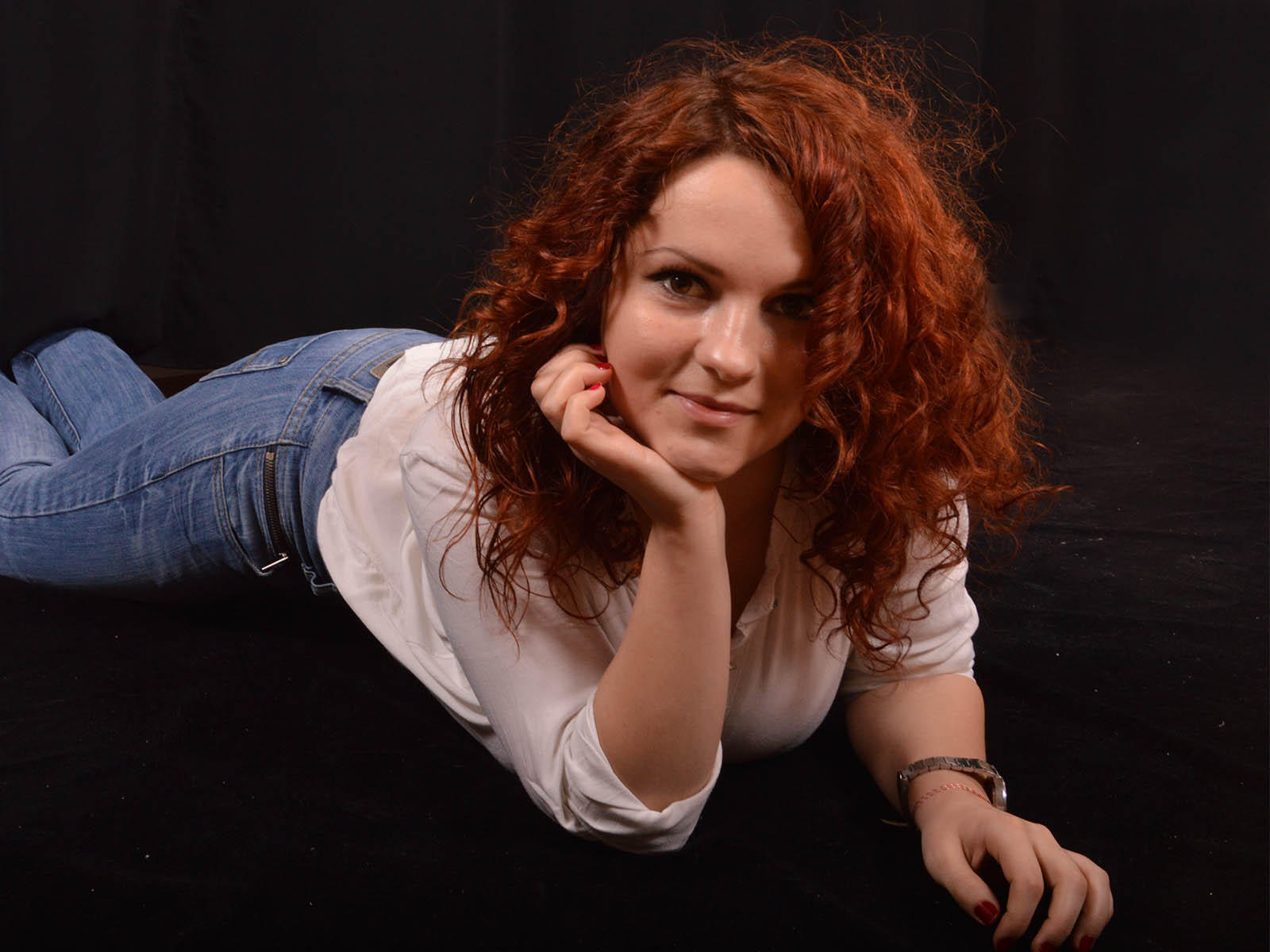 View redmaria Naked Private