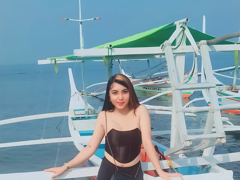 View CassyDee Naked Private