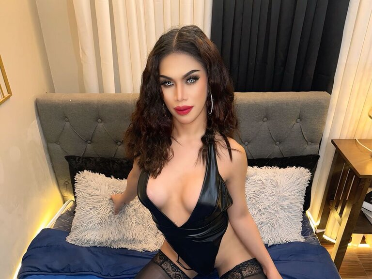 View MiaAndersons Naked Private